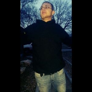 Meet your Posher, Larry